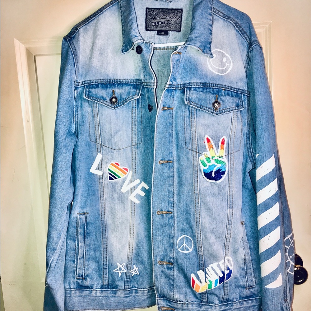 TRADE MARK BROOKLYN  MFG Co. Gorgeous NWOT. Be proud to show your pride